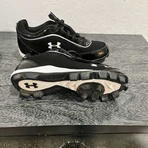 Under Armour baseball cleats